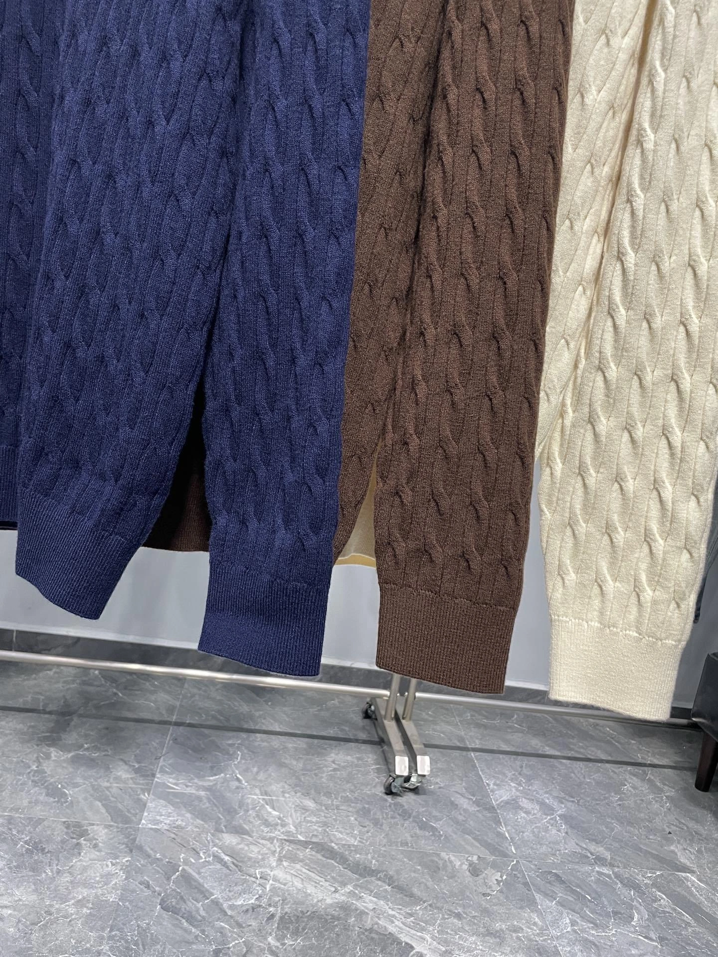 wg.luxury-- 2ru9588o wool 3colour item: E-F000J1333-3
